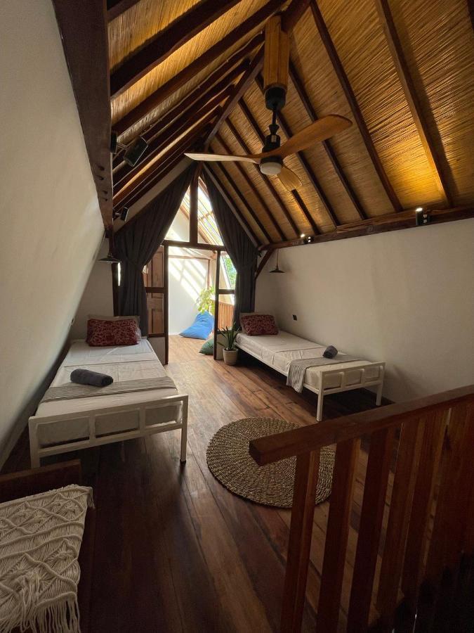 Tipsea Turtle Gili Air Hotell Eksteriør bilde